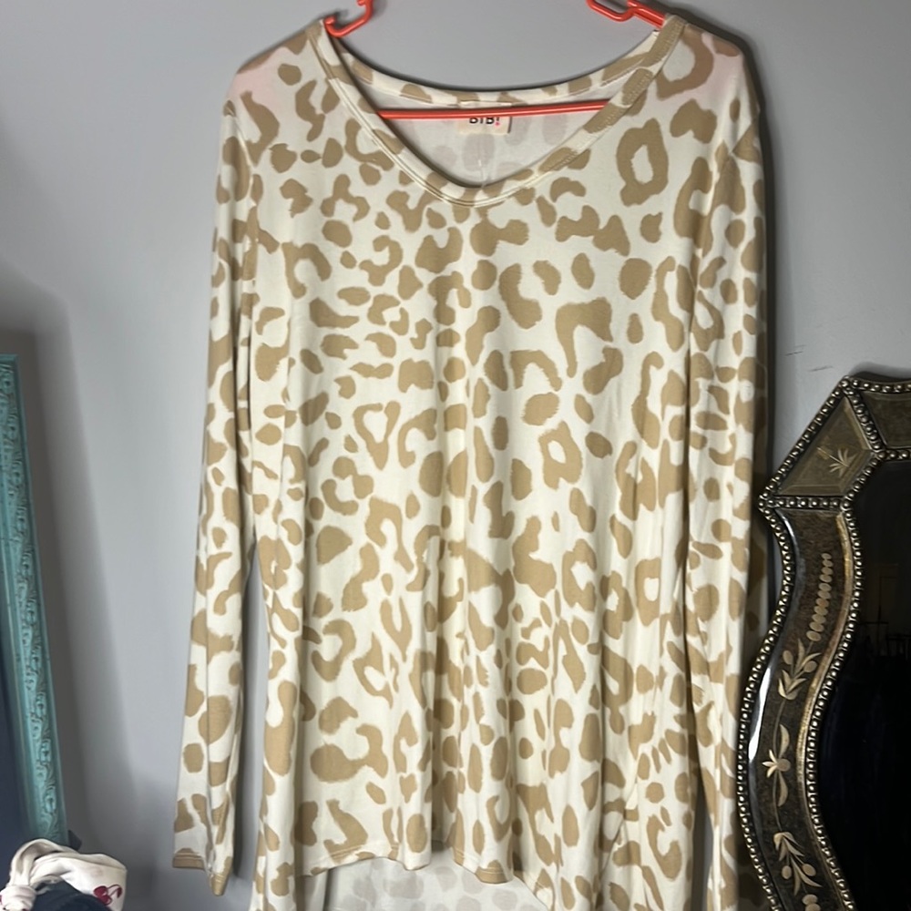 BiBi dressy top